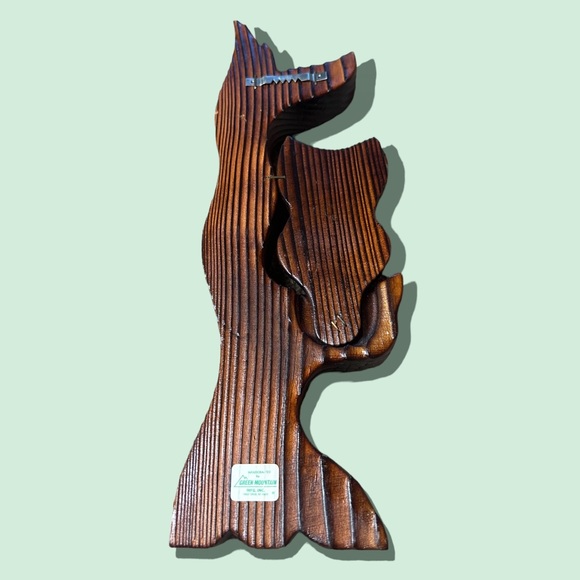 Handcrafted By Green Mountain Carved Wood Owl In A Tree Wall Hanging - Picture 7 of 8